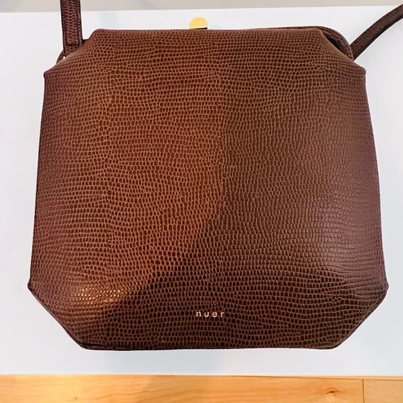 Nuer leather crossbody purse - Picture 3 of 12